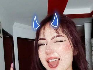 Еротичен видео чат niky-cherry