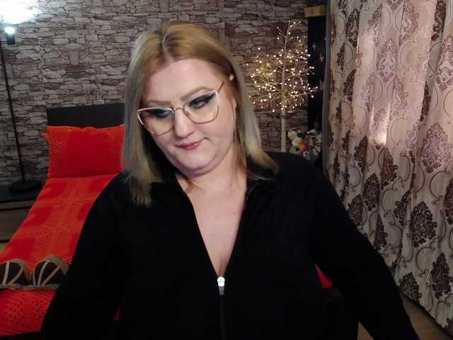 Снимки Nimphotease in 3 min i squirt in pvt ! lovense lush is on! no limits in show ! #binimpho! after 10 min pvt u get 30 min free chat show fun! 10 tks PMI love u ! #strapon!#realisticdildo!