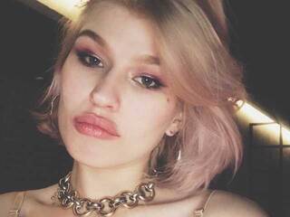 Еротичен видео чат NinaVann