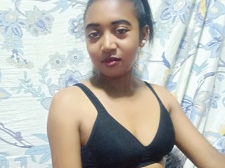 Еротичен видео чат Nisaina