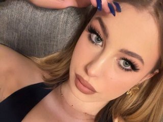 Еротичен видео чат NoahAngel