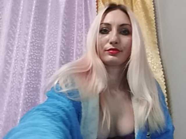 Екранни снимки на излъчване OAsayO