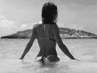 Еротичен видео чат Olivia-robledo