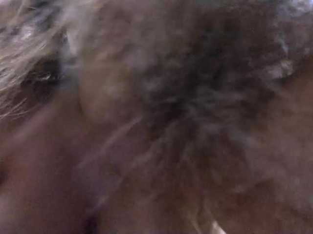 Екранни снимки на излъчване PaigeMcghay