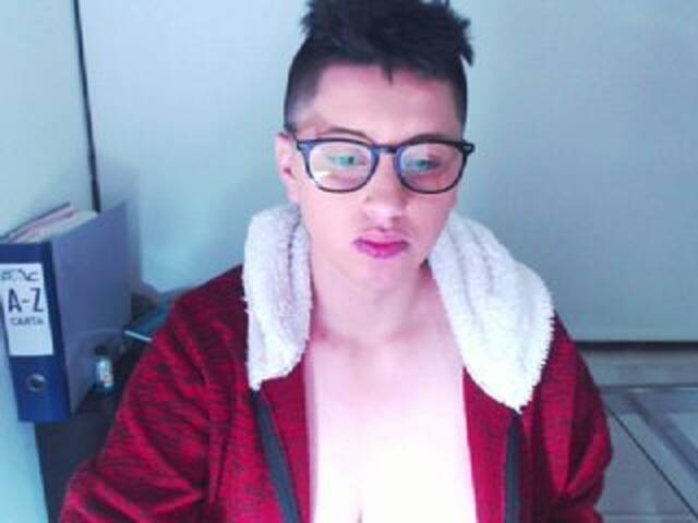 Екранни снимки на излъчване pamelasmith