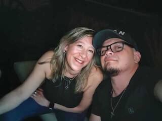 Еротичен видео чат Parejaerotica