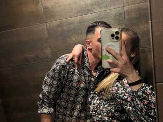 Еротичен видео чат Parejaveintidos