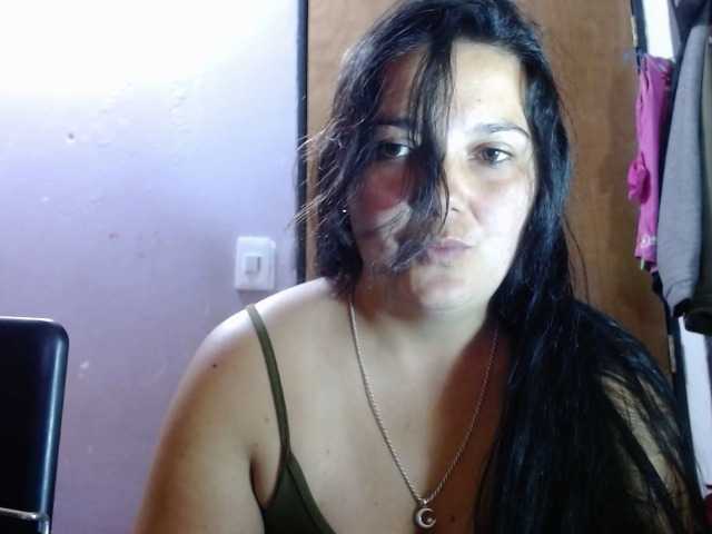 Екранни снимки на излъчване patricia-etha