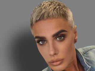 Еротичен видео чат Pauline7