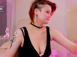 Еротичен видео чат PeachAvalanche