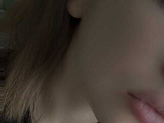 Еротичен видео чат Peachybella