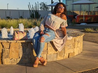 Еротичен видео чат PenelopePresley