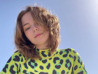 Еротичен видео чат Penny-Modest7