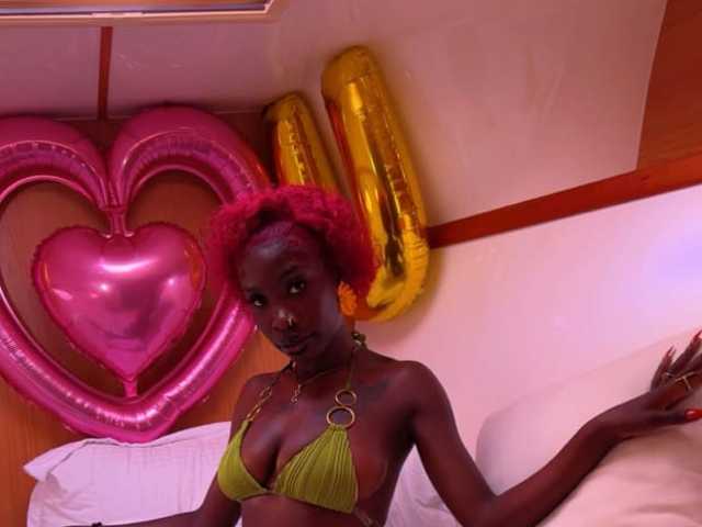 Снимка на профила Petitelunar