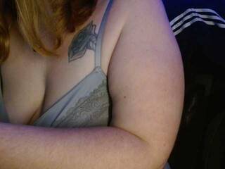 Еротичен видео чат Petitoiseaucoquine