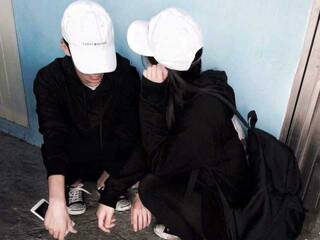 Еротичен видео чат Phoebelovex