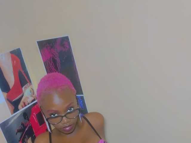 Снимка на профила PinkDomina01