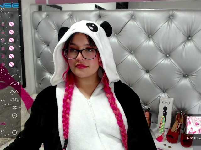 Екранни снимки на излъчване pinkqueenn