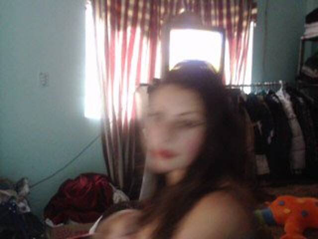 Екранни снимки на излъчване playfullsexxx