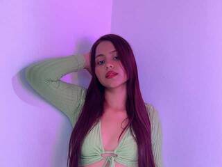 Еротичен видео чат pocahontasbaby99