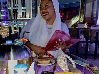 Еротичен видео чат Pretty-Ebony