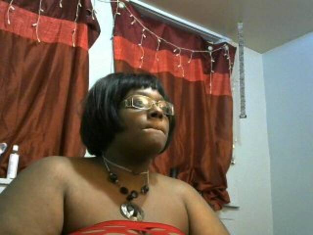 Екранни снимки на излъчване PrettyBlacc