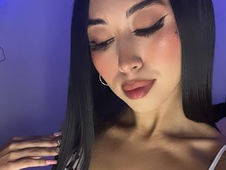 Еротичен видео чат Prettycloee