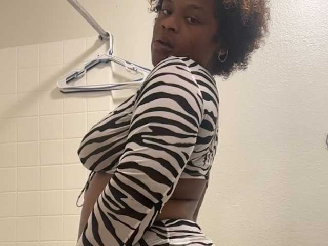 Снимка на профила prettynthick12