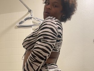 Еротичен видео чат prettynthick12