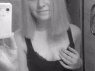 Еротичен видео чат queenlike