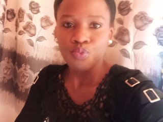 Еротичен видео чат Queensara