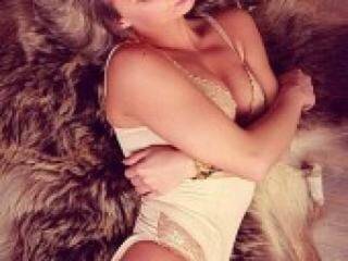 Еротичен видео чат rapunzzel