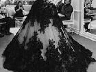 Еротичен видео чат RavenAdams