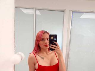 Еротичен видео чат Rayveen