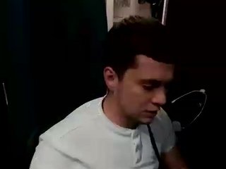 Еротичен видео чат Redfoxlikefiree