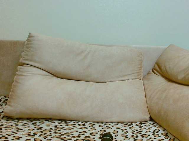 Екранни снимки на излъчване DonnaRosa