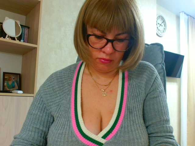 Екранни снимки на излъчване DonnaRosa