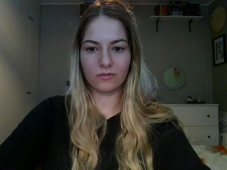 Еротичен видео чат RosieJune