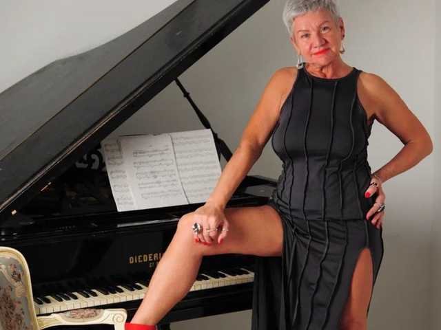 Снимка на профила roxana-brooks