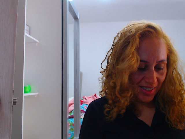 Снимки RoxanaMilf I want to have 5000 to make an explicit show with the oils, we need 3239 We have 1761 5000 1761 3239