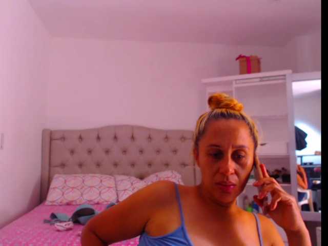Снимки RoxanaMilf I want to have 5000 to make an explicit show with the oils, we need 1053 We have 3947 5000 3947 1053