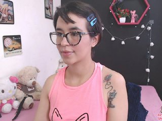 Снимки roxxanecute LOVENSE/ON #smalltits #smoke #squirt #anal #asian #latina #lovense #daddysgirl #18 #teen #daddy #ohmibod #cute #bigass #young