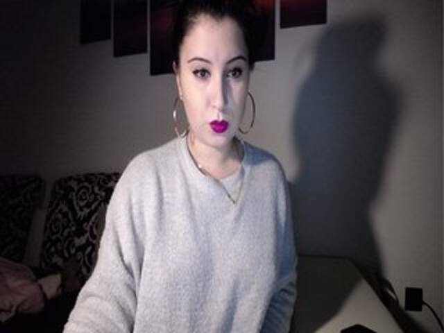 Екранни снимки на излъчване roxy4u