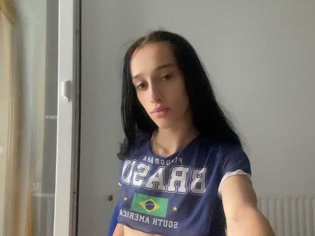 Снимка на профила Royal-Naughty