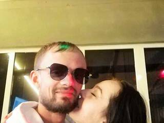 Еротичен видео чат Rozza30-1