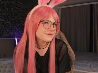 Еротичен видео чат RuntyStrip