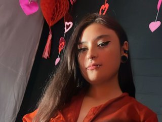 Еротичен видео чат Saarah69