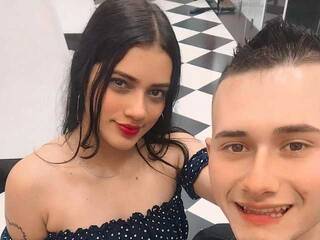 Еротичен видео чат sacha-adam