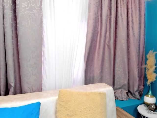 Екранни снимки на излъчване SakuraMillk