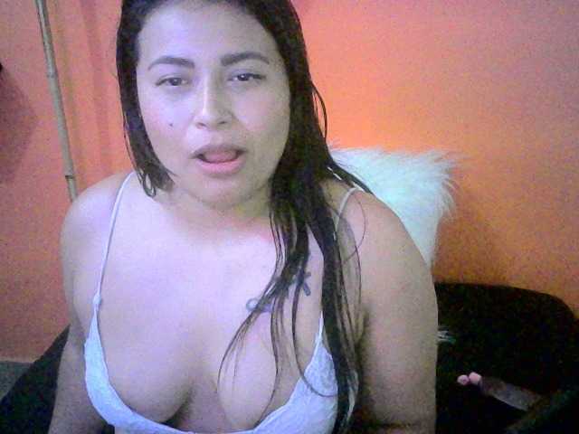Снимки Salma-Devil welcome to my room, show big tits and pussy #bigtits #pussy #new #latina